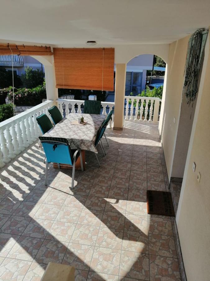 Apartmani Trupeljak Mandre Exterior photo
