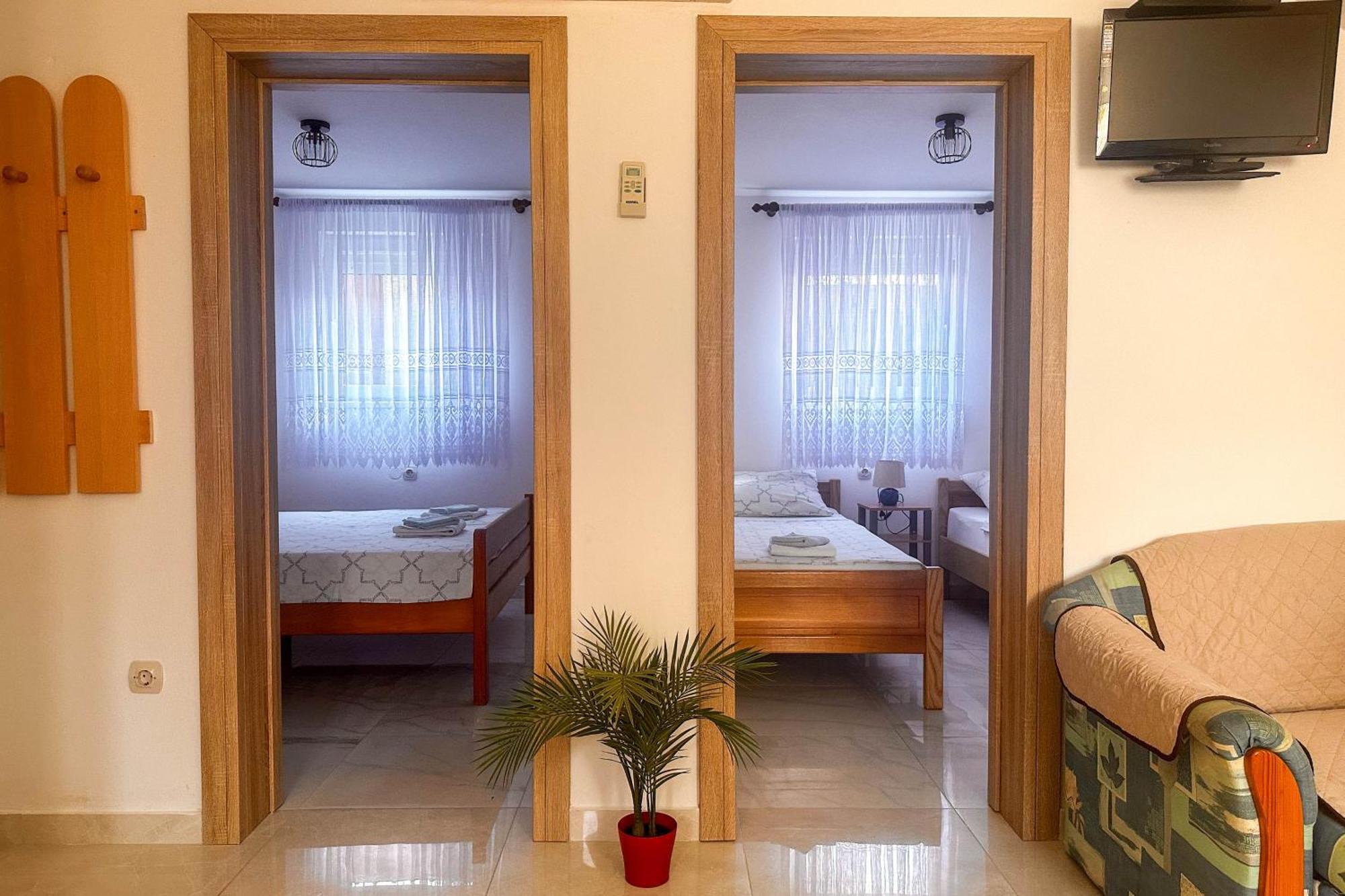 Apartmani Trupeljak Mandre Room photo
