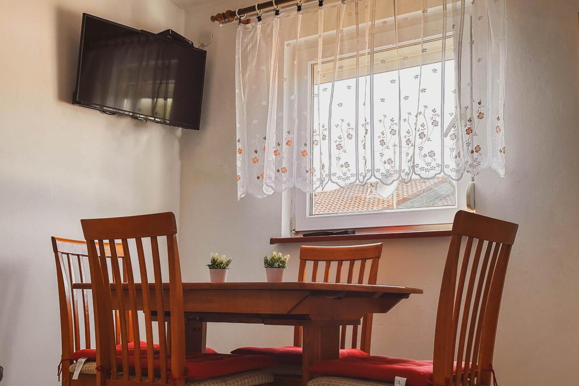 Apartmani Trupeljak Mandre Room photo